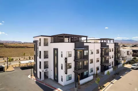 875 W Akoya Pearl St #305, Saint George, UT 84790