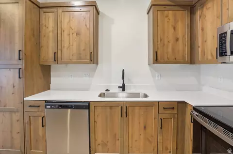 Kitchen - 1271 S 985 E, Ogden, UT 84404 photo 4 of 4