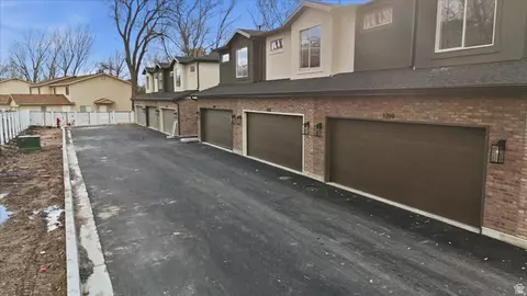 Exterior - 1279 S 985 E, Ogden, UT 84404 photo 1 of 2