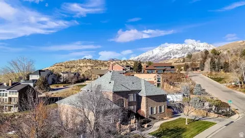 View/Area - 1085 E Windsor Dr, Provo, UT 84604 photo 5 of 13