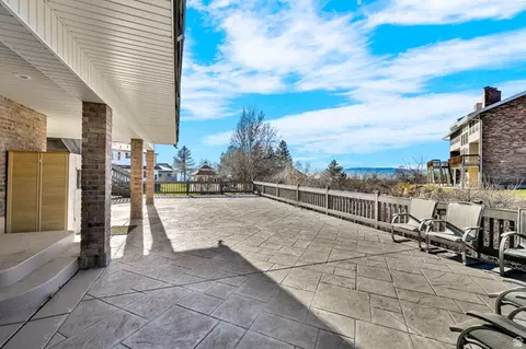 Exterior - 1085 E Windsor Dr, Provo, UT 84604 photo 8 of 13