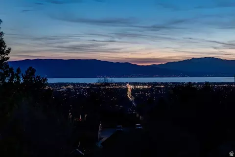 View/Area - 1085 E Windsor Dr, Provo, UT 84604 photo 10 of 13