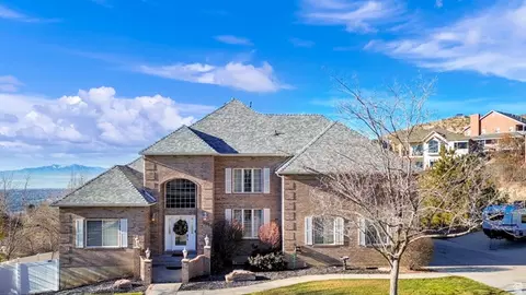 Exterior - 1085 E Windsor Dr, Provo, UT 84604 photo 3 of 13