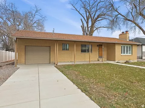 251 E Clark, Grantsville, UT 84029