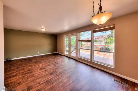 Living - 615 Rosetree Ln, Moab, UT 84532 photo 7 of 7