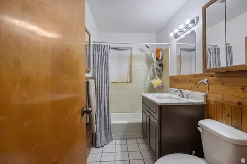 Bath - 420 E 600 S, Payson, UT 84651 photo 2 of 2