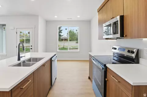 68 E 1225 S, Tremonton, UT 84337