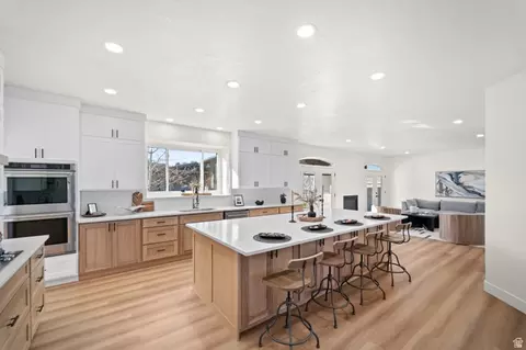 15258 S Mountainside Dr W, Bluffdale, UT 84065