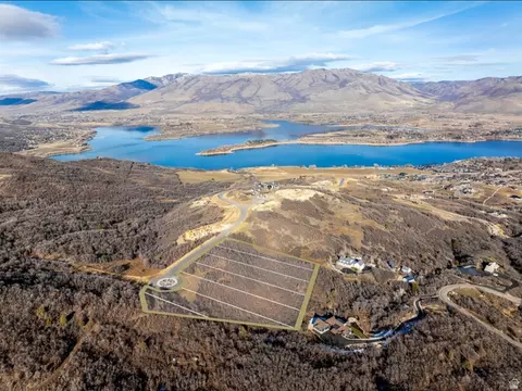 1436 S Legacy Mountain Dr E #12, Huntsville, UT 84317