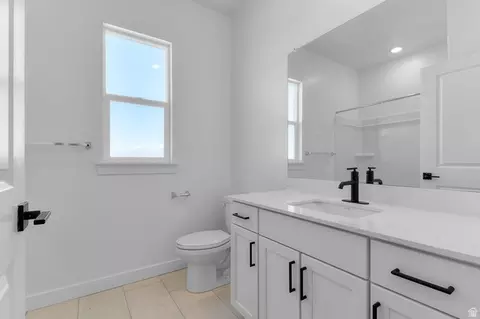 Bath - 1261 E Talmage Ln #59, Logan, UT 84341 photo 1 of 3