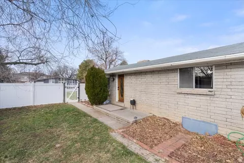 1533 S 200 E, Orem, UT 84058