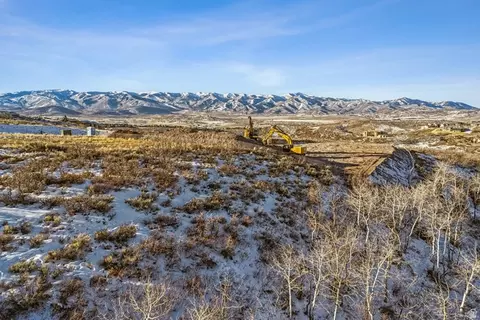 4363 Pinnacle Sky Loop #30, Park City, UT 84098