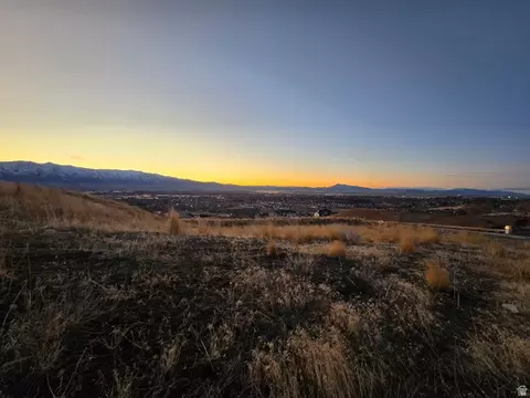840 E Spring Creek Pkwy, Providence, UT 84332