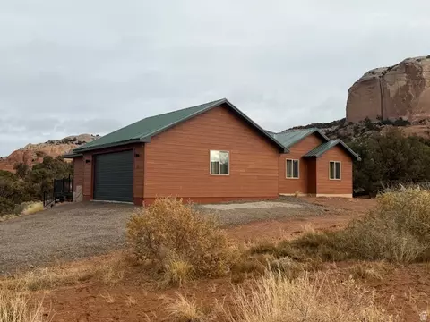 Exterior - 16 E Pioneer Dr, Moab, UT 84532 photo 19 of 19