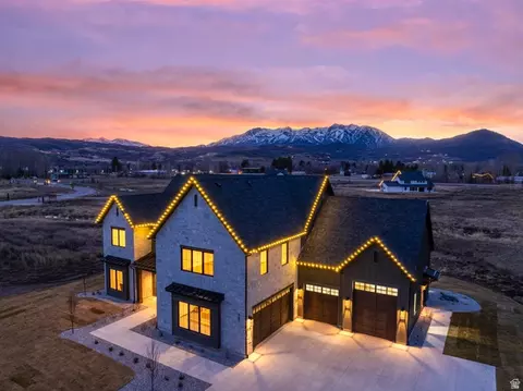 387 S 7900 E, Huntsville, UT 84317