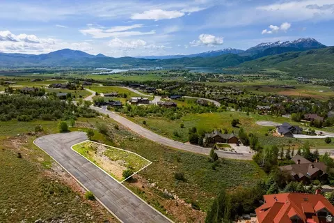 3928 N Zermatt St #50, Eden, UT 84310