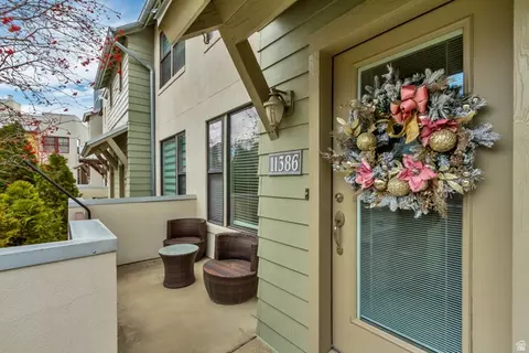 11386 S Okanogan Ln, South Jordan, UT 84009