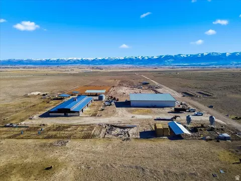 302 Resovoir Rd, Wales, UT 84667