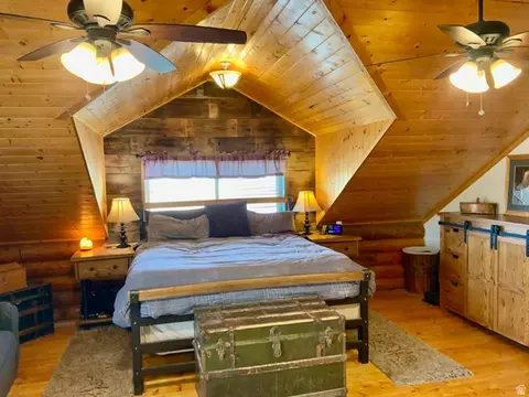 Bedroom - 76 S Sr 118, Central Valley, UT 84754 photo 1 of 13