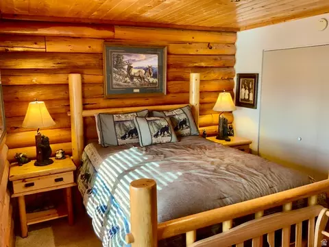 Bedroom - 76 S Sr 118, Central Valley, UT 84754 photo 7 of 13