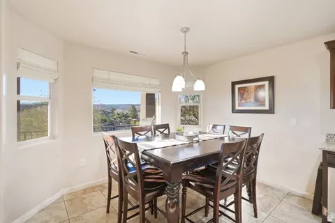 Dining - 1025 N Ruby Pl, Washington, UT 84780 photo 1 of 1