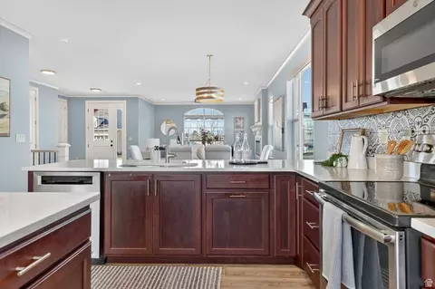 Kitchen - 1222 W 190 N, Mapleton, UT 84664 photo 5 of 6