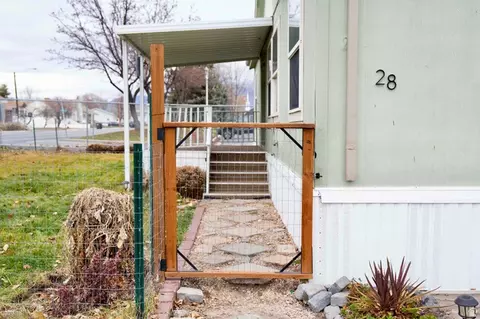 1094 S 450 W, Provo, UT 84601 photo 9