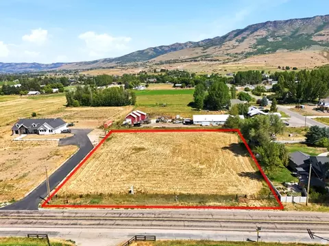 5690 E 1900 N, Eden, UT 84310 photo 9