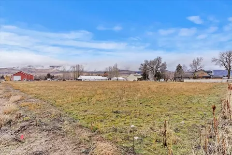 5690 E 1900 N, Eden, UT 84310 photo 22