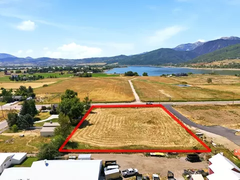 5690 E 1900 N, Eden, UT 84310 photo 1