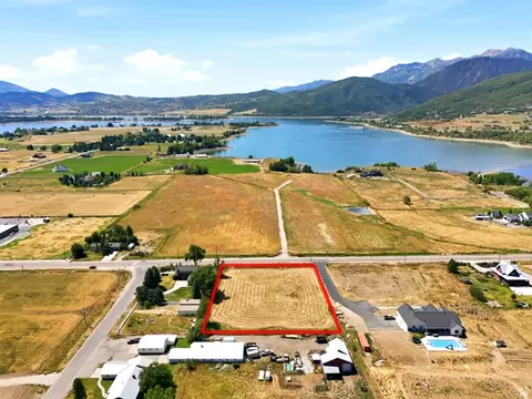 5690 E 1900 N, Eden, UT 84310 photo 17
