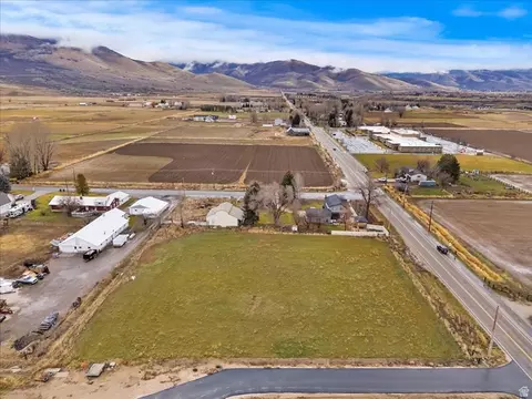 5690 E 1900 N, Eden, UT 84310 photo 12