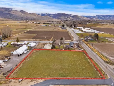 5690 E 1900 N, Eden, UT 84310 photo 7