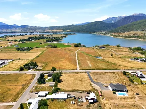 5690 E 1900 N, Eden, UT 84310 photo 18
