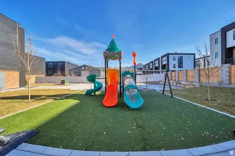 Exterior - 884 E Rowley Dr #107, Millcreek, UT 84107 photo 8 of 13