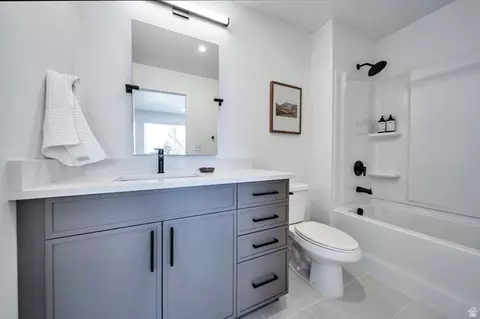 Bath - 884 E Rowley Dr #107, Millcreek, UT 84107 photo 2 of 2