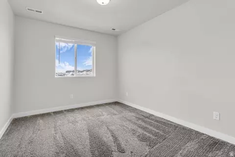Bedroom - 2811 S 2425 W, Syracuse, UT 84075 photo 5 of 6