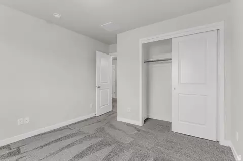Bedroom - 2811 S 2425 W, Syracuse, UT 84075 photo 4 of 6
