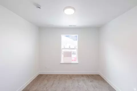 Bedroom - 5209 S Acacia Dr #702, Mapleton, UT 84664 photo 3 of 3