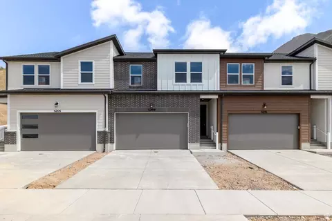 Exterior - 5209 S Acacia Dr #702, Mapleton, UT 84664 photo 1 of 1