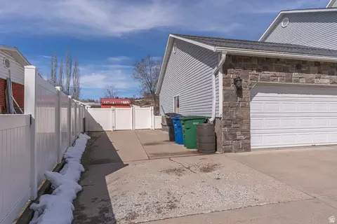 Exterior - 1045 Fox Farm Rd, Logan, UT 84321 photo 15 of 16
