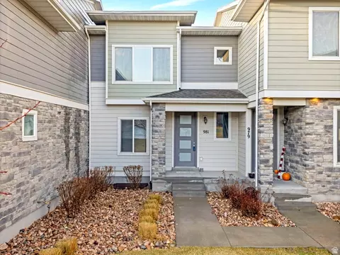 981 W Cyan Valley Way, Bluffdale, UT 84065