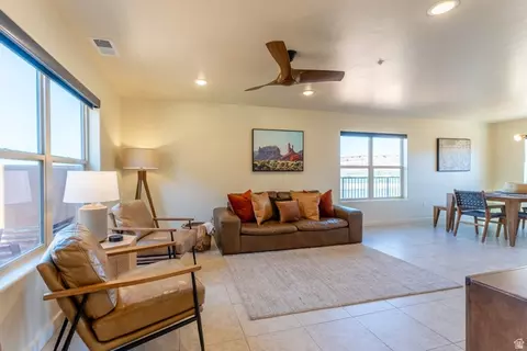3853 S Red Valley Cir #21-A1, Moab, UT 84532