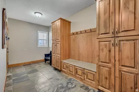Entry Way - 896 W 675 S, Mapleton, UT 84664 photo 4 of 4