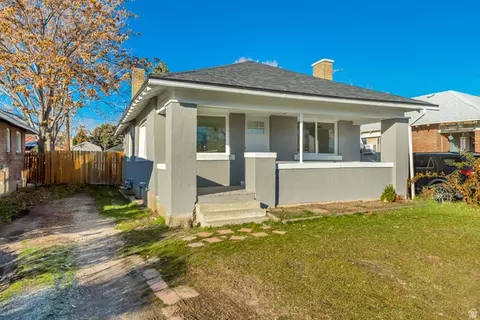 1724 S Shelmerdine Ct, Salt Lake City, UT 84115