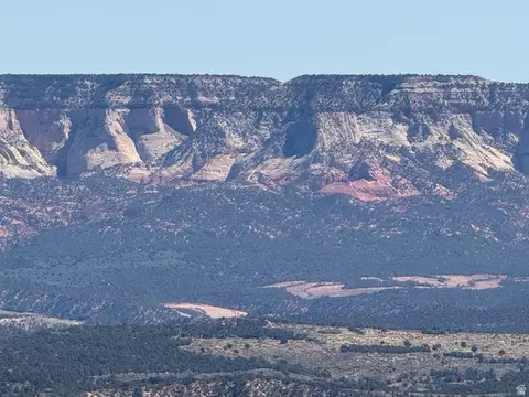Undisclosed, Mount Carmel, UT 84755