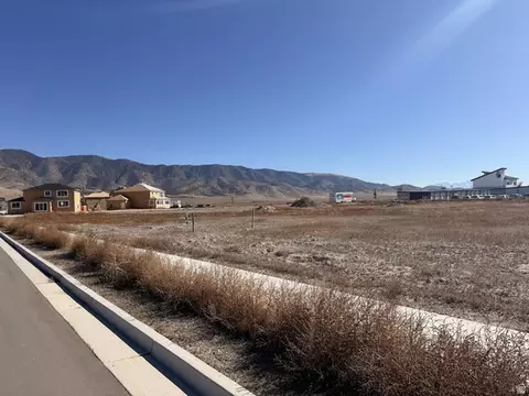 1448 E Jasmine St S #307, Eagle Mountain, UT 84005 photo 4