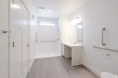 Bath - 4668 S Olive Ave #T101, Mapleton, UT 84664 photo 2 of 2