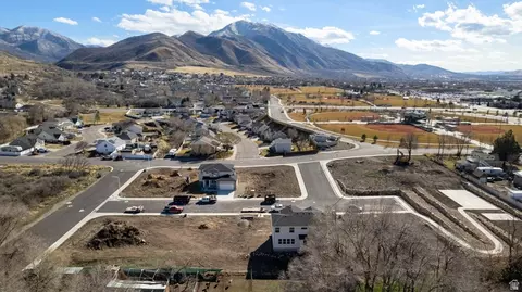 View/Area - 229 E 670 S #7, Payson, UT 84651 photo 2 of 8