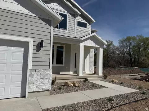 Exterior - 229 E 670 S #7, Payson, UT 84651 photo 5 of 5